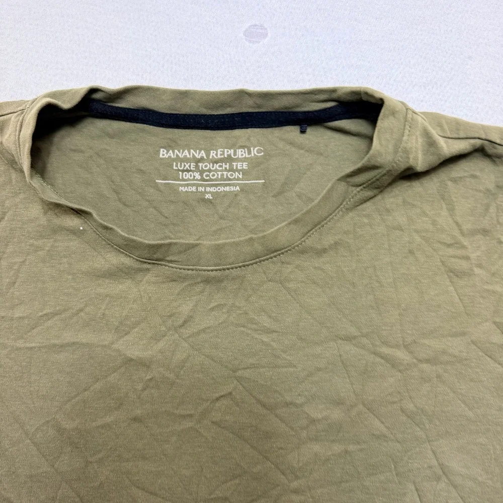 Banana Republic Luxe Touch Tee Mens Extra Large Olive Green Cotton Shirt